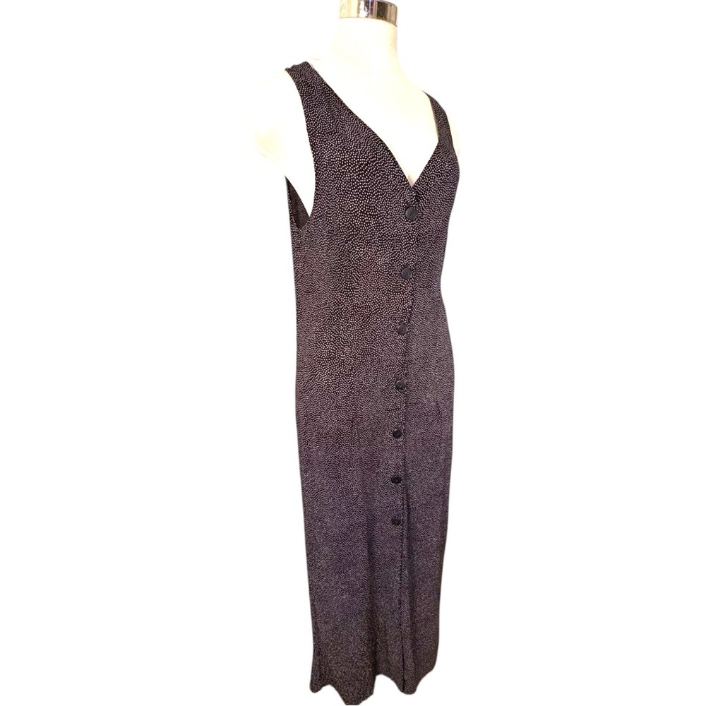 Black Sleeveless Maxi Dress - Picture 4 of 10